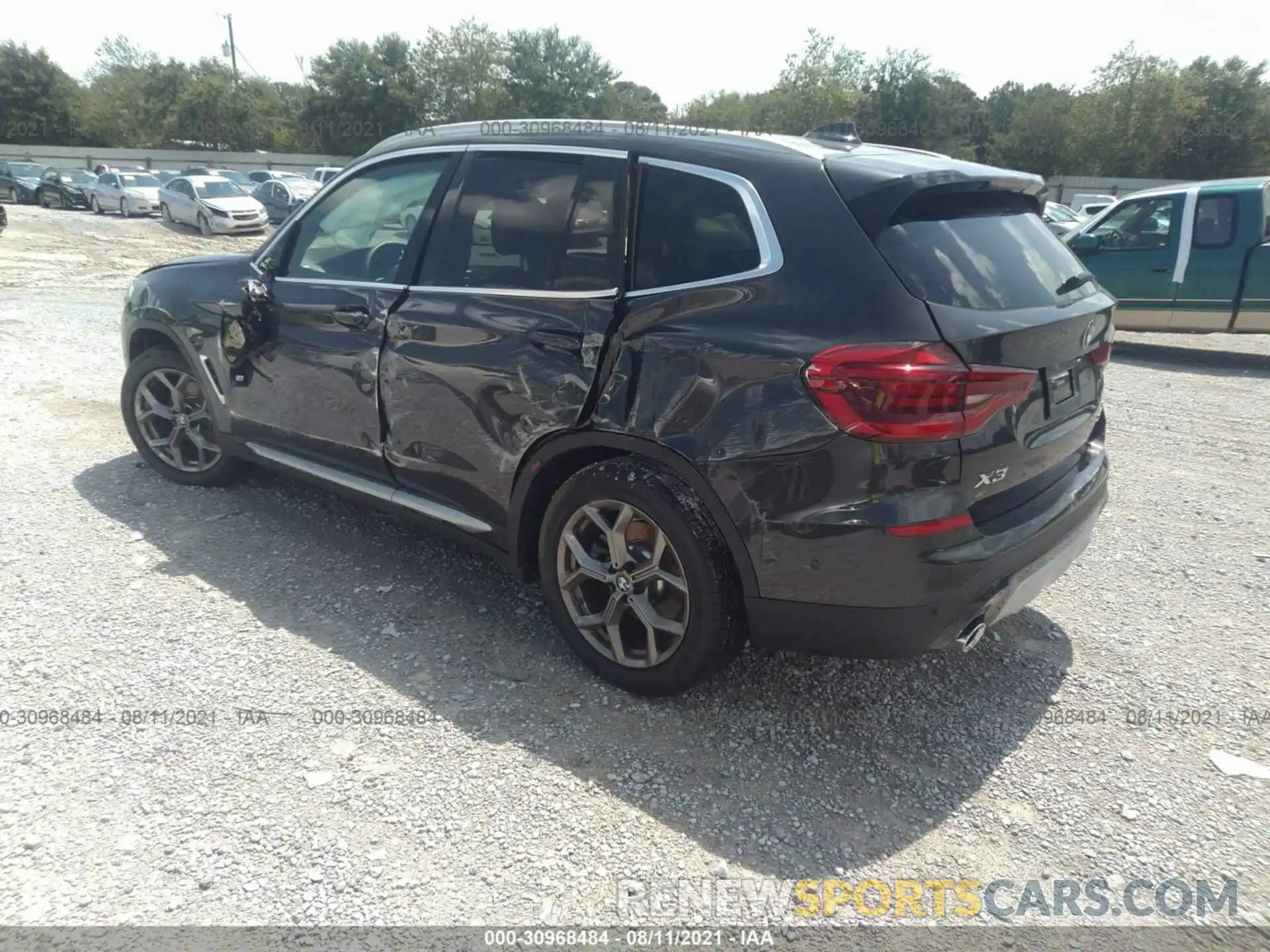 3 Photograph of a damaged car 5UXTY5C05M9H22324 BMW X3 2021