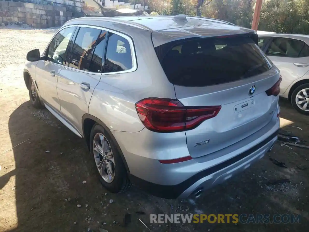 3 Фотография поврежденного автомобиля 5UXTY5C05M9H96715 BMW X3 2021