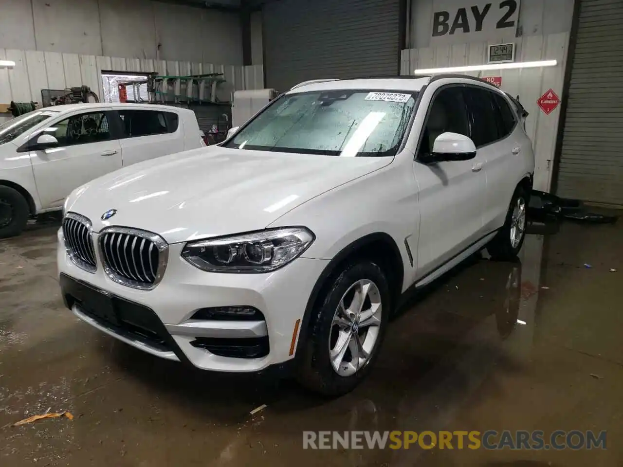 1 Photograph of a damaged car 5UXTY5C06M9E22016 BMW X3 2021