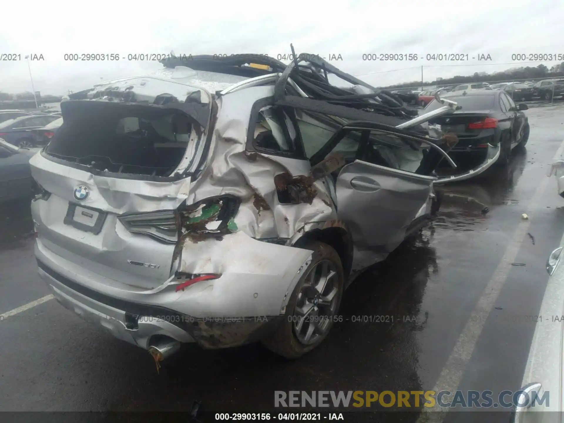 4 Фотография поврежденного автомобиля 5UXTY5C06M9E85021 BMW X3 2021