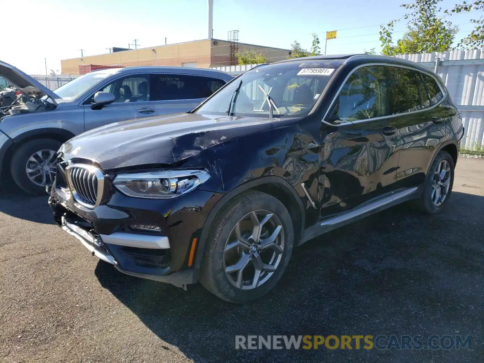 2 Photograph of a damaged car 5UXTY5C06M9F00780 BMW X3 2021