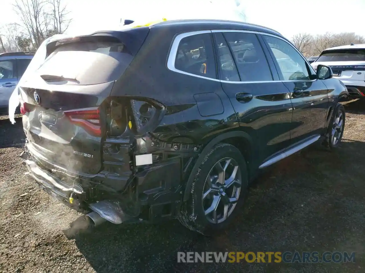 4 Photograph of a damaged car 5UXTY5C06M9F37411 BMW X3 2021