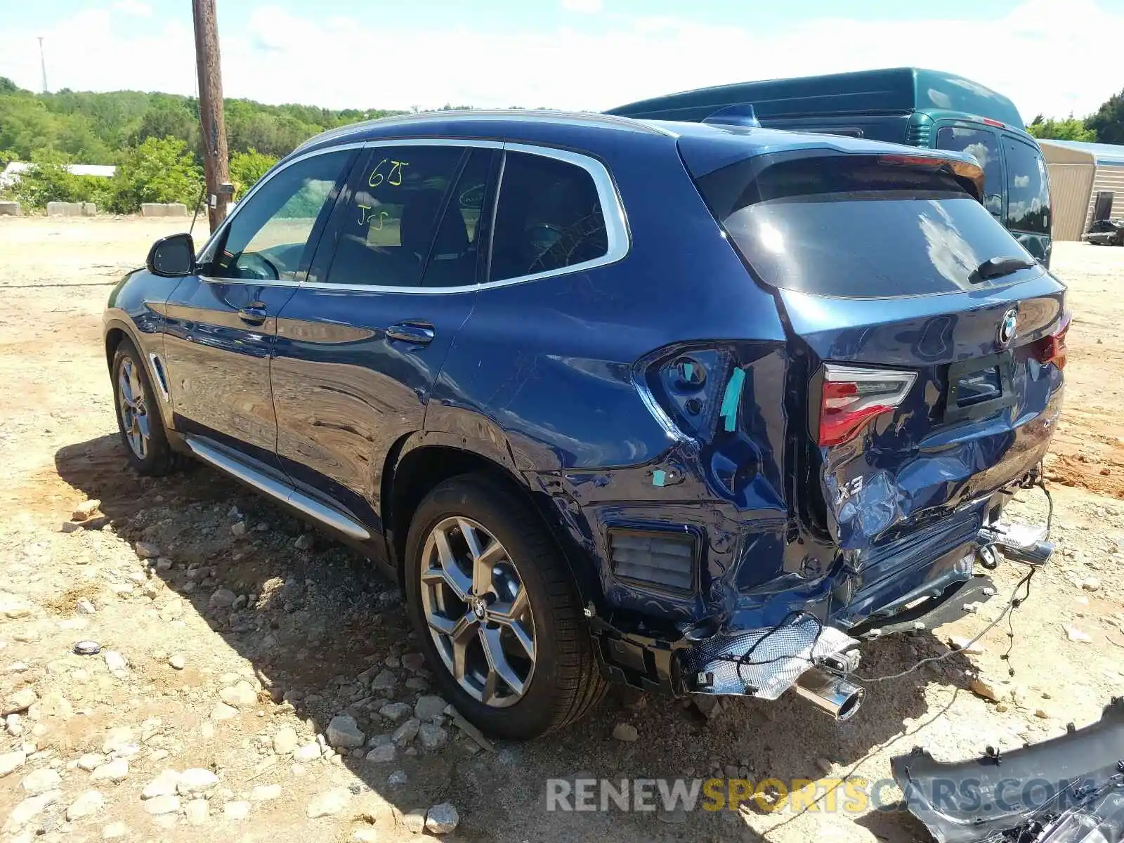 3 Photograph of a damaged car 5UXTY5C06M9G09997 BMW X3 2021