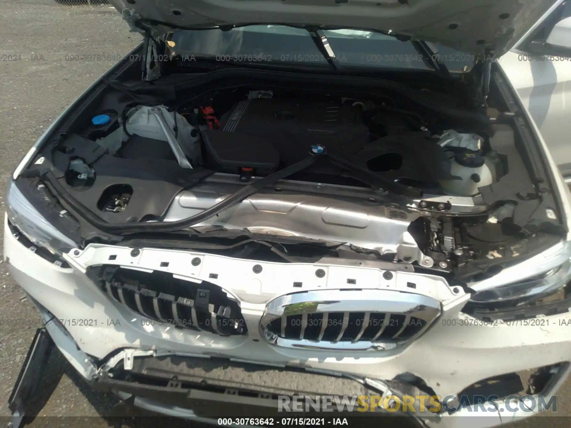 10 Photograph of a damaged car 5UXTY5C07M9D79421 BMW X3 2021