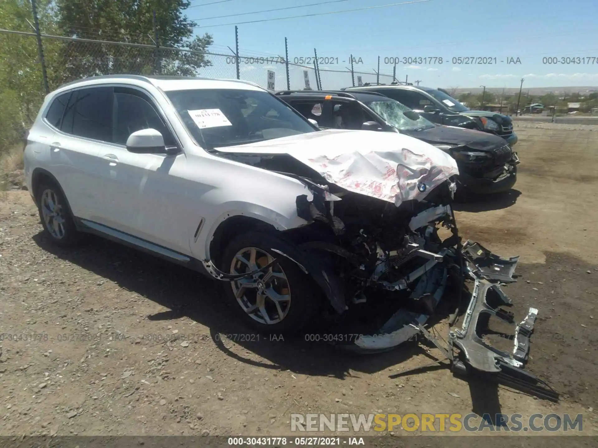 1 Photograph of a damaged car 5UXTY5C07M9F64942 BMW X3 2021