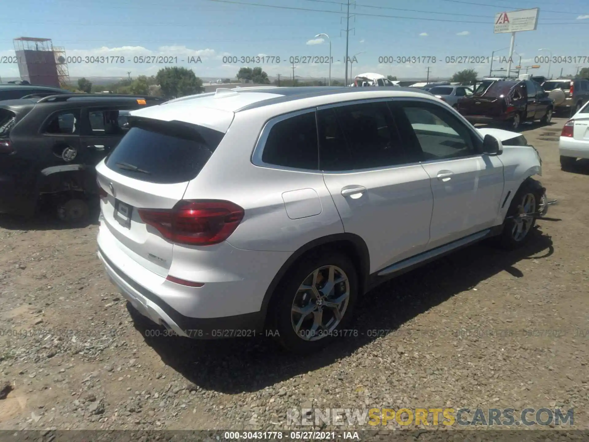 4 Photograph of a damaged car 5UXTY5C07M9F64942 BMW X3 2021