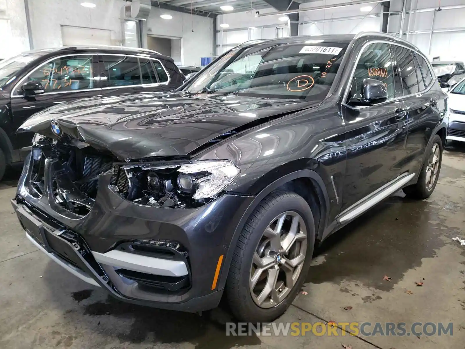 2 Photograph of a damaged car 5UXTY5C07M9G23827 BMW X3 2021