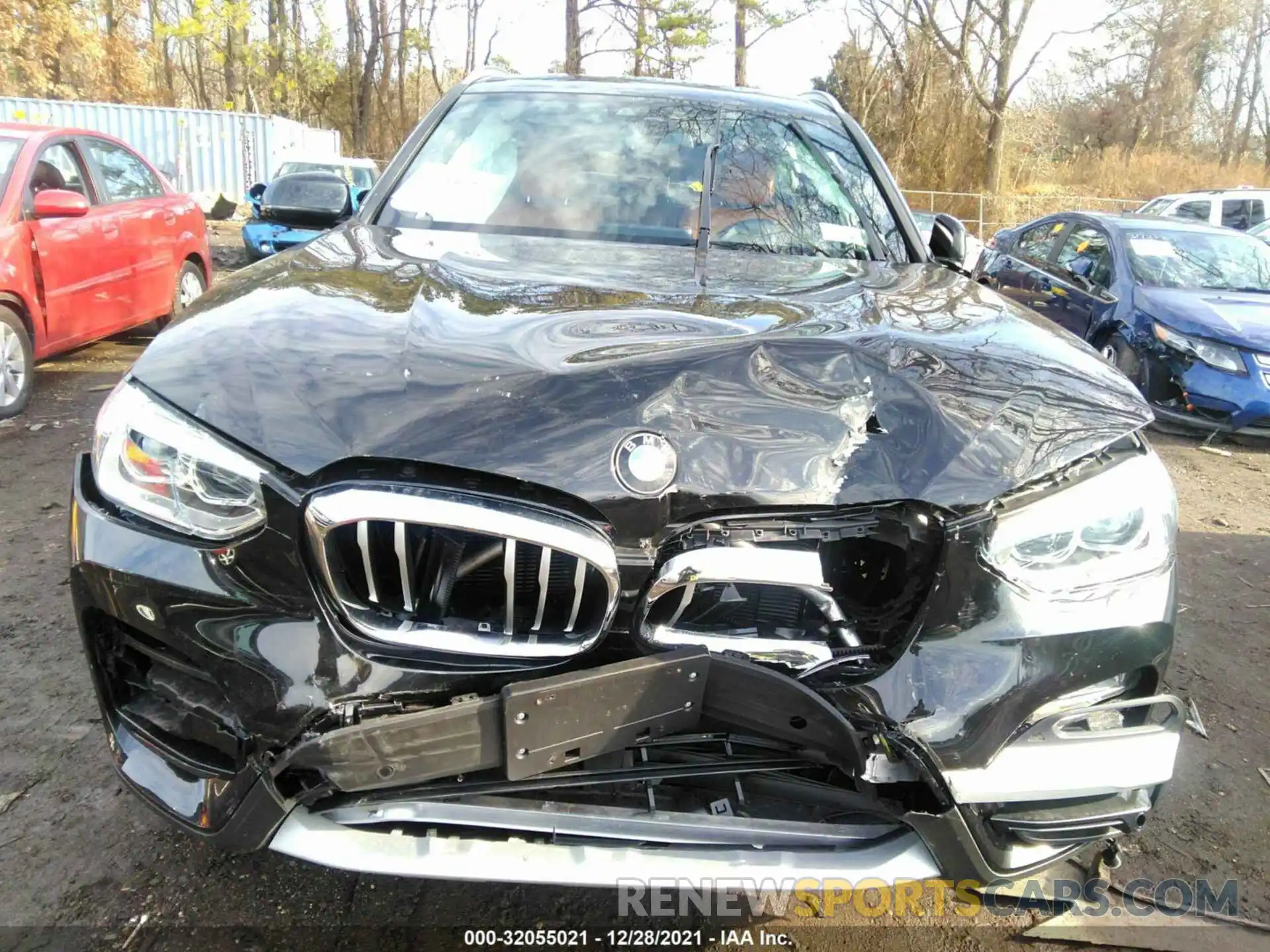 6 Photograph of a damaged car 5UXTY5C07M9G50087 BMW X3 2021