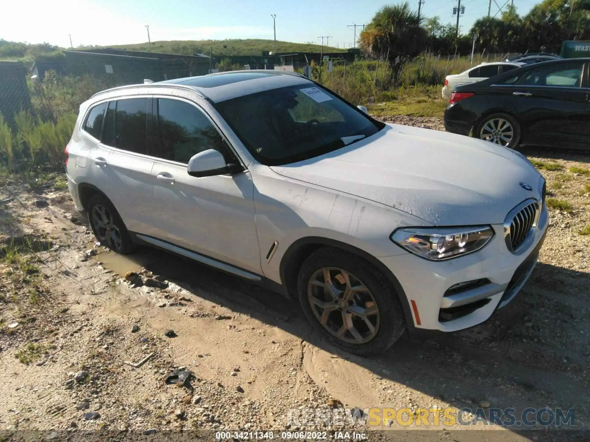 1 Фотография поврежденного автомобиля 5UXTY5C07M9H23037 BMW X3 2021