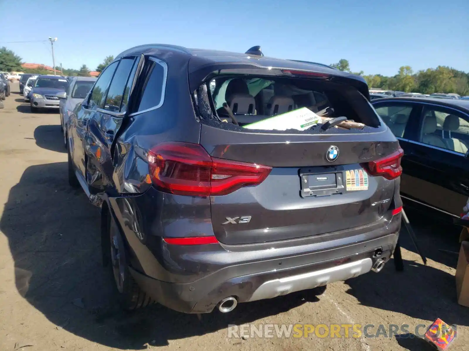 3 Photograph of a damaged car 5UXTY5C07M9H89670 BMW X3 2021