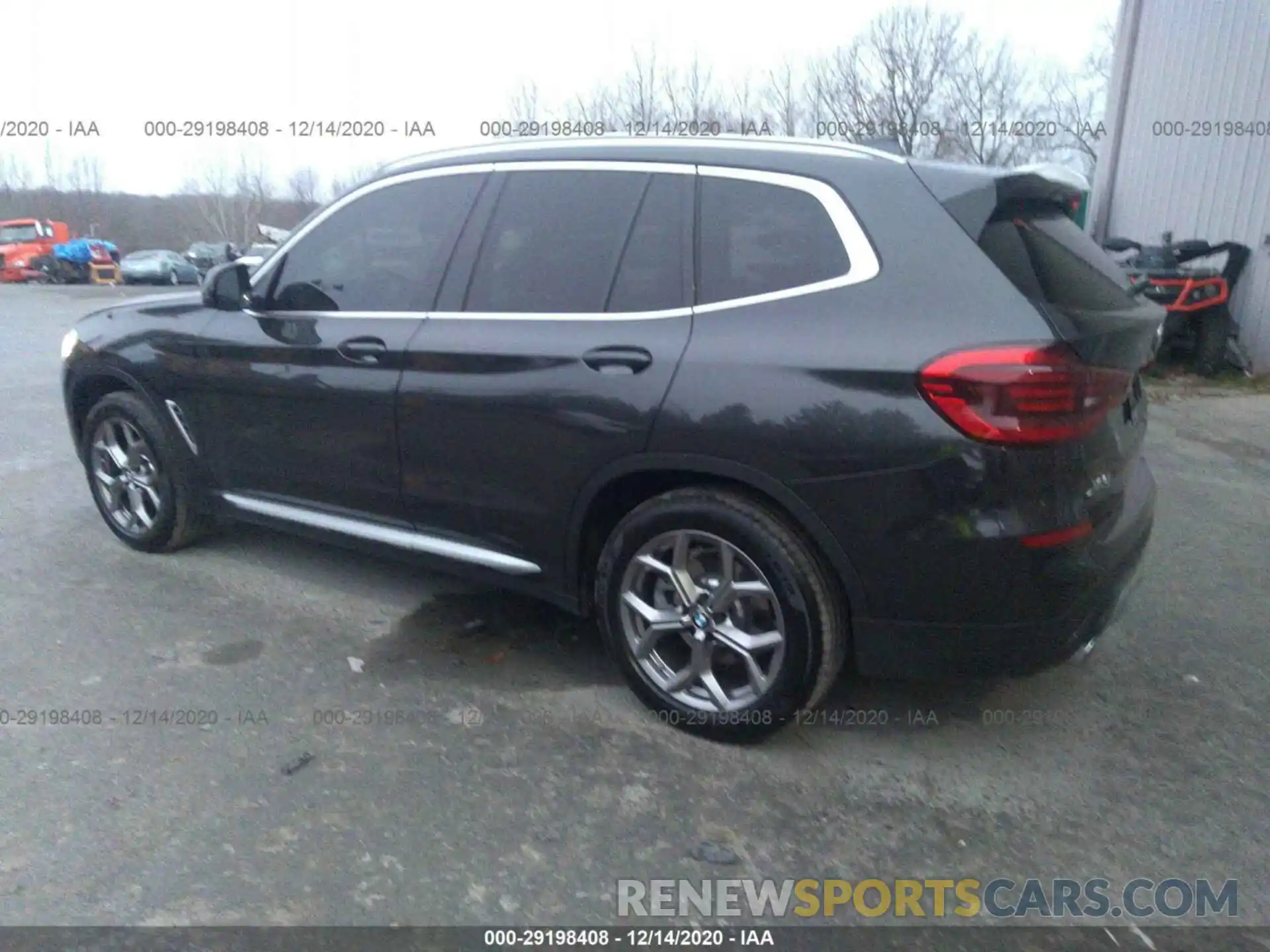 3 Photograph of a damaged car 5UXTY5C08M9E37200 BMW X3 2021