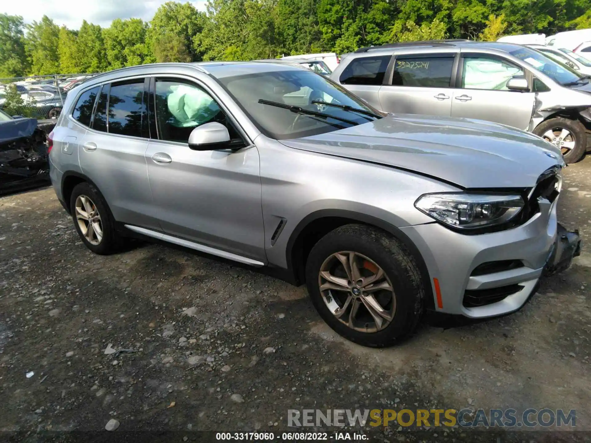 1 Photograph of a damaged car 5UXTY5C08M9E41408 BMW X3 2021