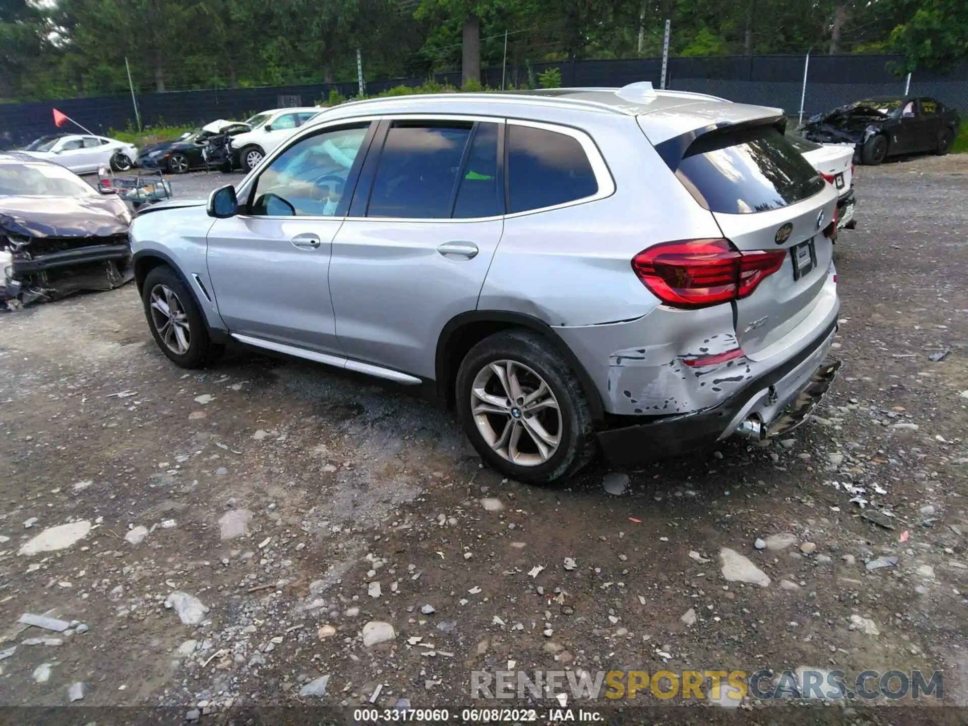 3 Photograph of a damaged car 5UXTY5C08M9E41408 BMW X3 2021