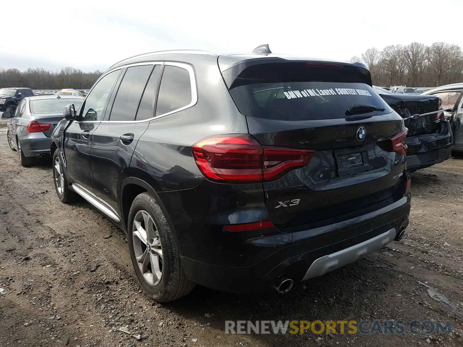 3 Photograph of a damaged car 5UXTY5C08M9E46009 BMW X3 2021