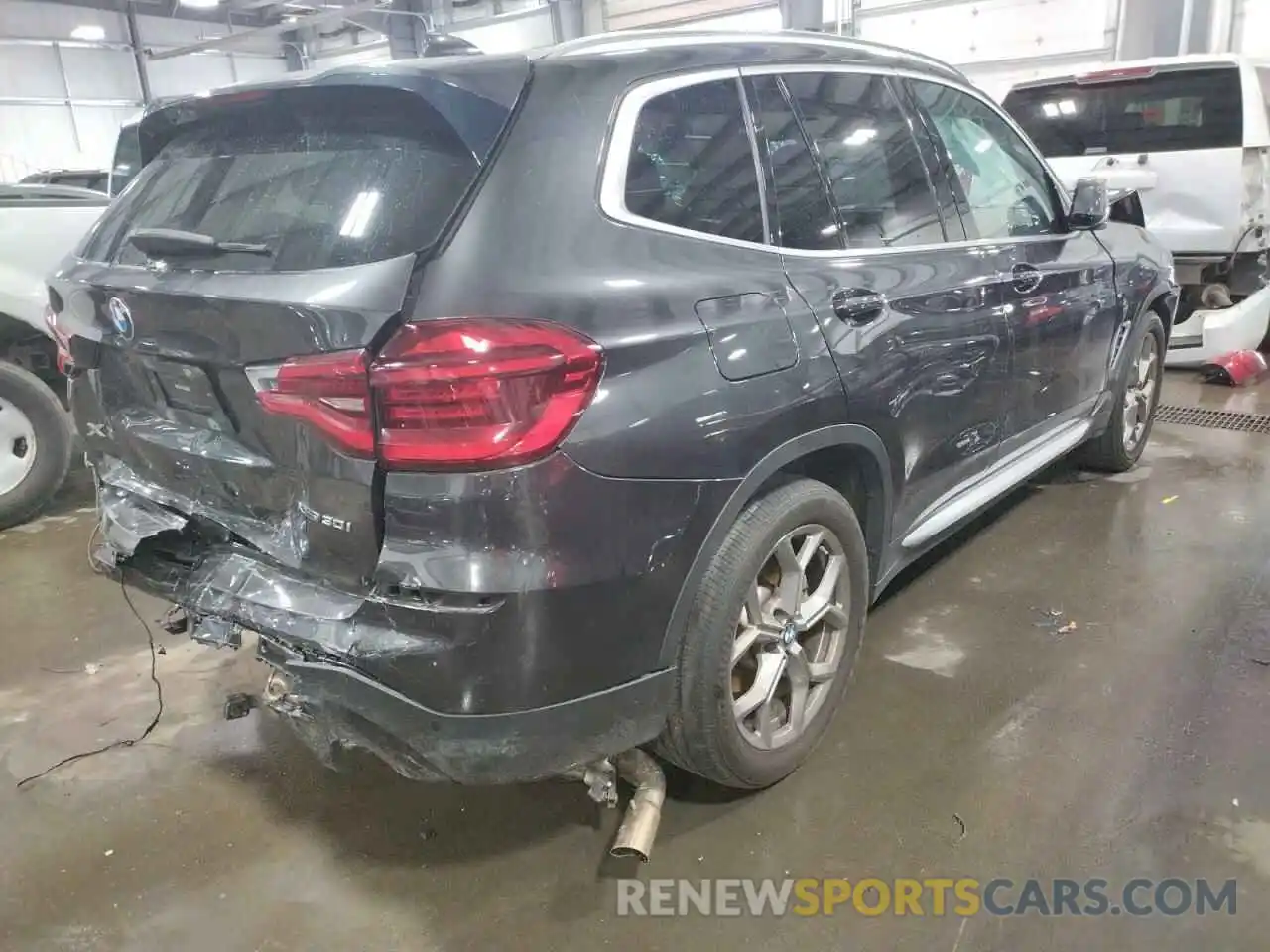 4 Фотография поврежденного автомобиля 5UXTY5C08M9E74523 BMW X3 2021