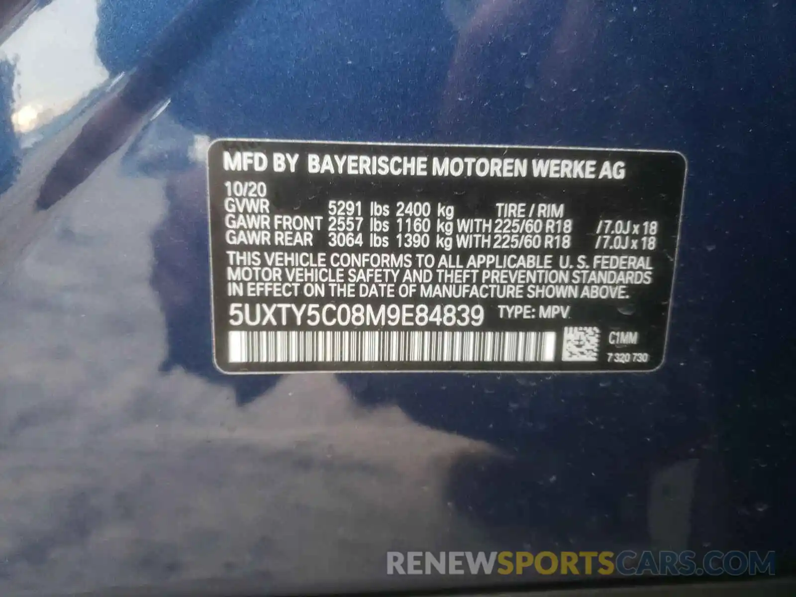 10 Photograph of a damaged car 5UXTY5C08M9E84839 BMW X3 2021
