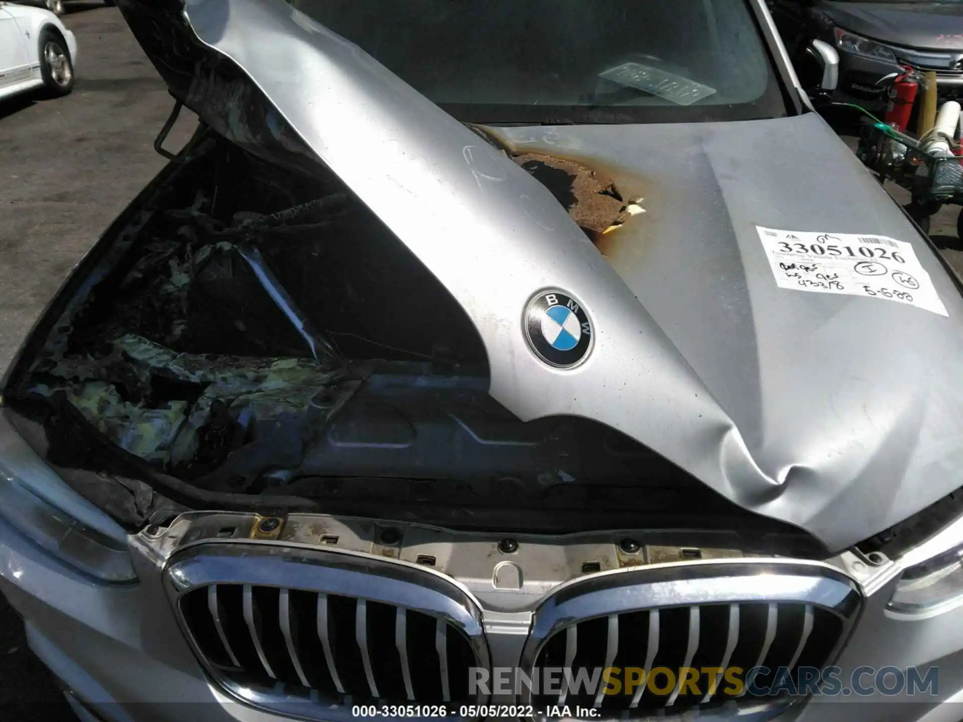 10 Photograph of a damaged car 5UXTY5C08M9F59586 BMW X3 2021