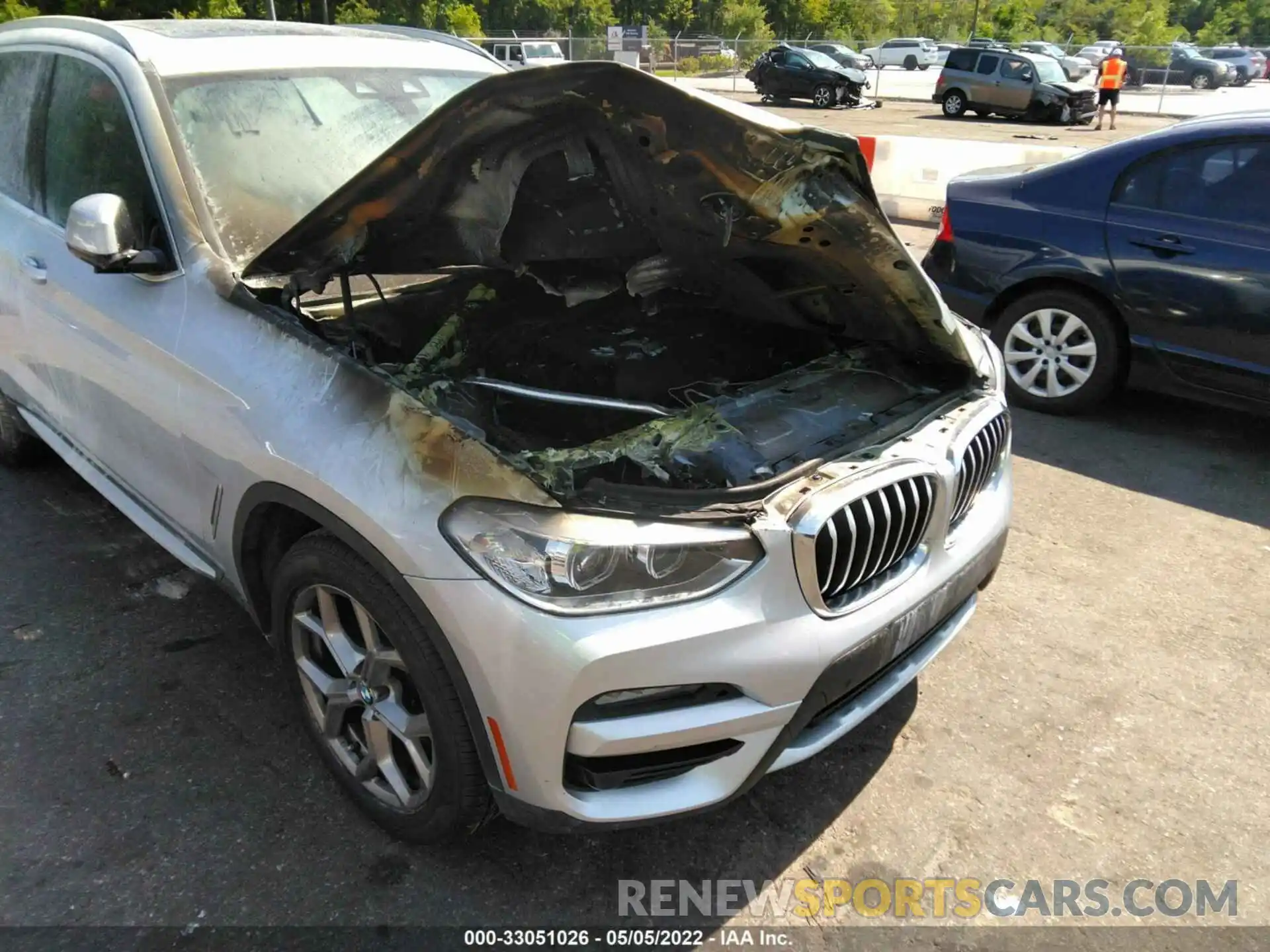 6 Photograph of a damaged car 5UXTY5C08M9F59586 BMW X3 2021