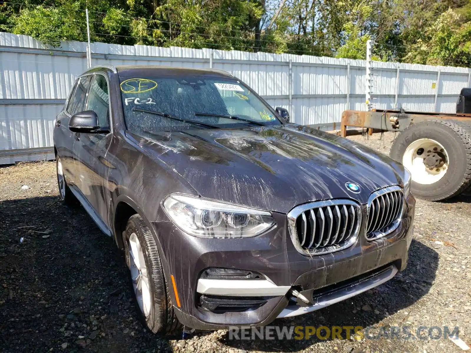 1 Photograph of a damaged car 5UXTY5C08M9G22198 BMW X3 2021