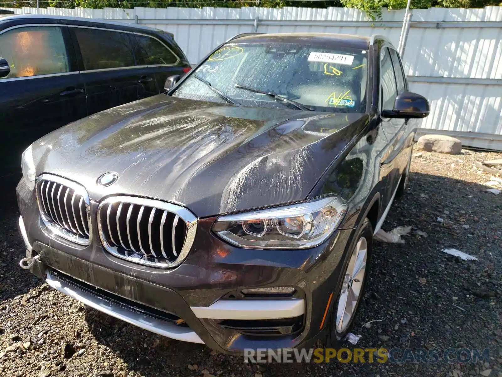 2 Photograph of a damaged car 5UXTY5C08M9G22198 BMW X3 2021