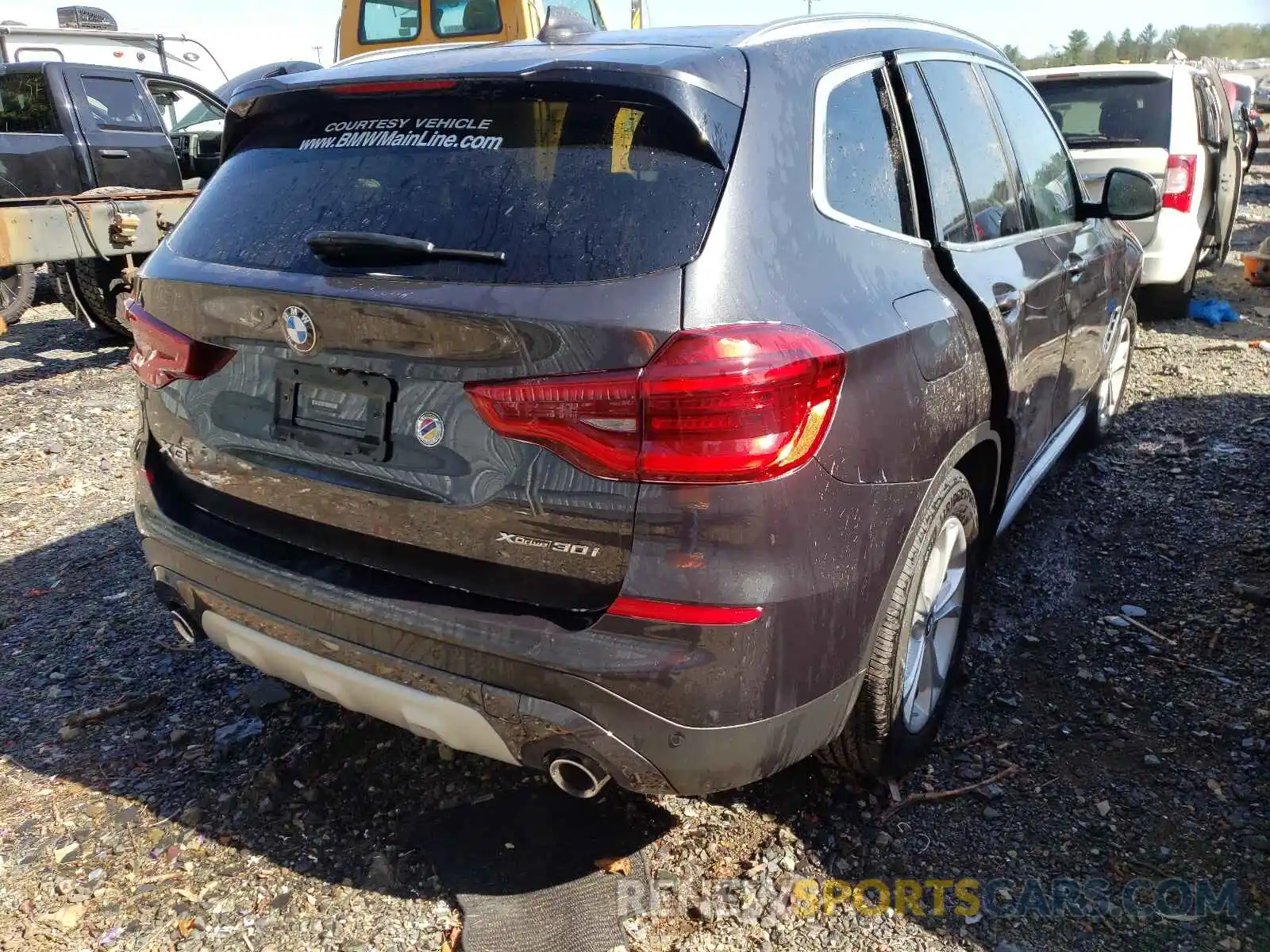 4 Фотография поврежденного автомобиля 5UXTY5C08M9G22198 BMW X3 2021