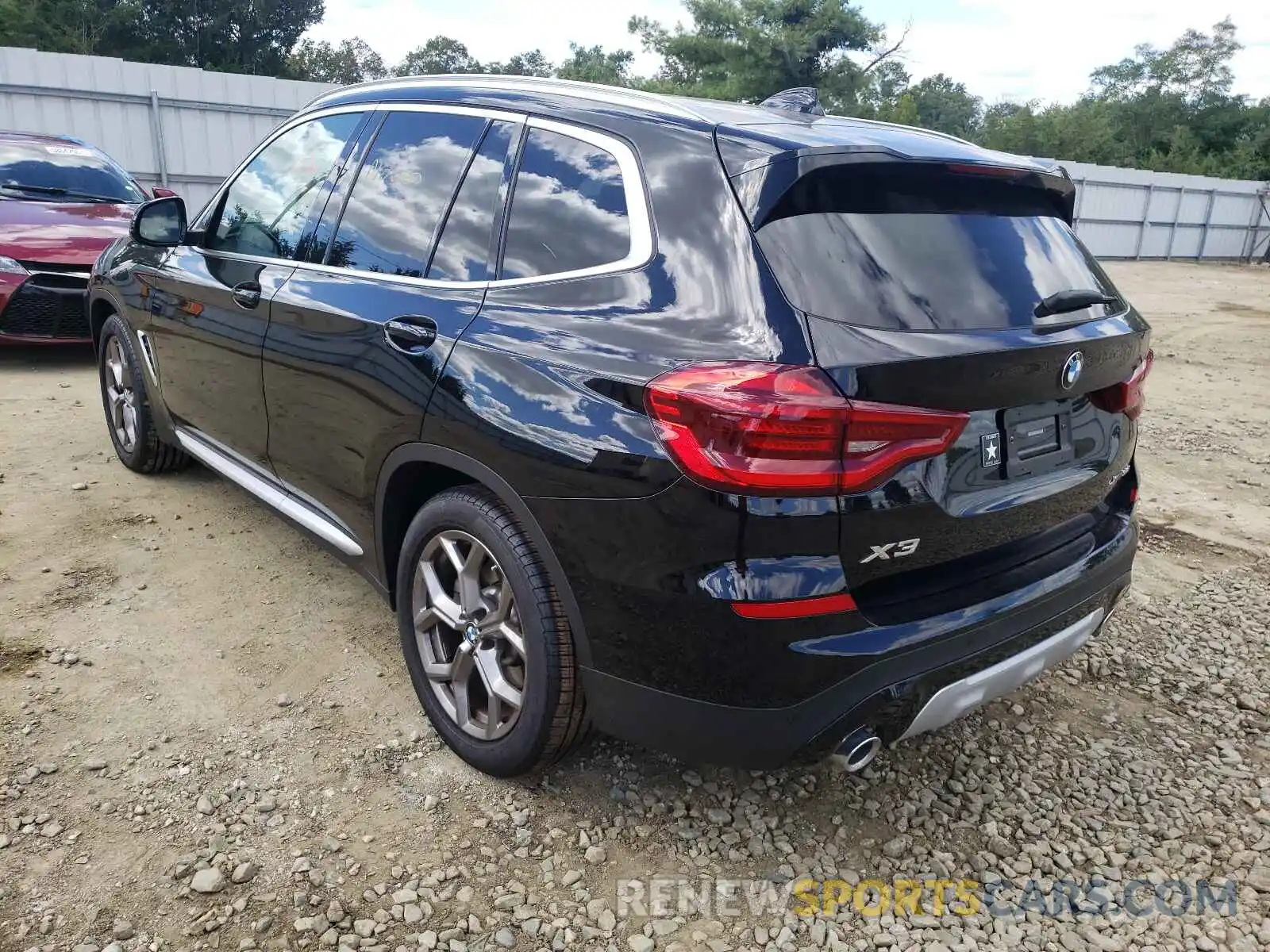 3 Фотография поврежденного автомобиля 5UXTY5C08M9G46663 BMW X3 2021