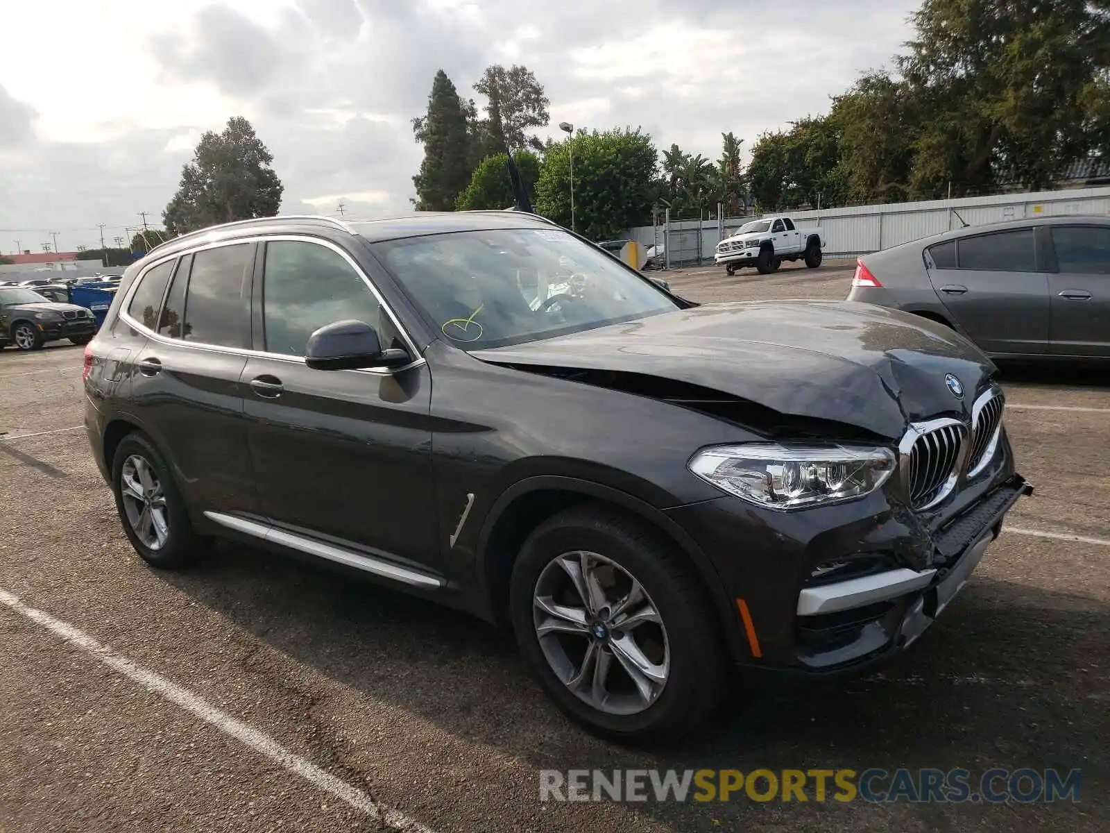 1 Photograph of a damaged car 5UXTY5C08M9H25444 BMW X3 2021