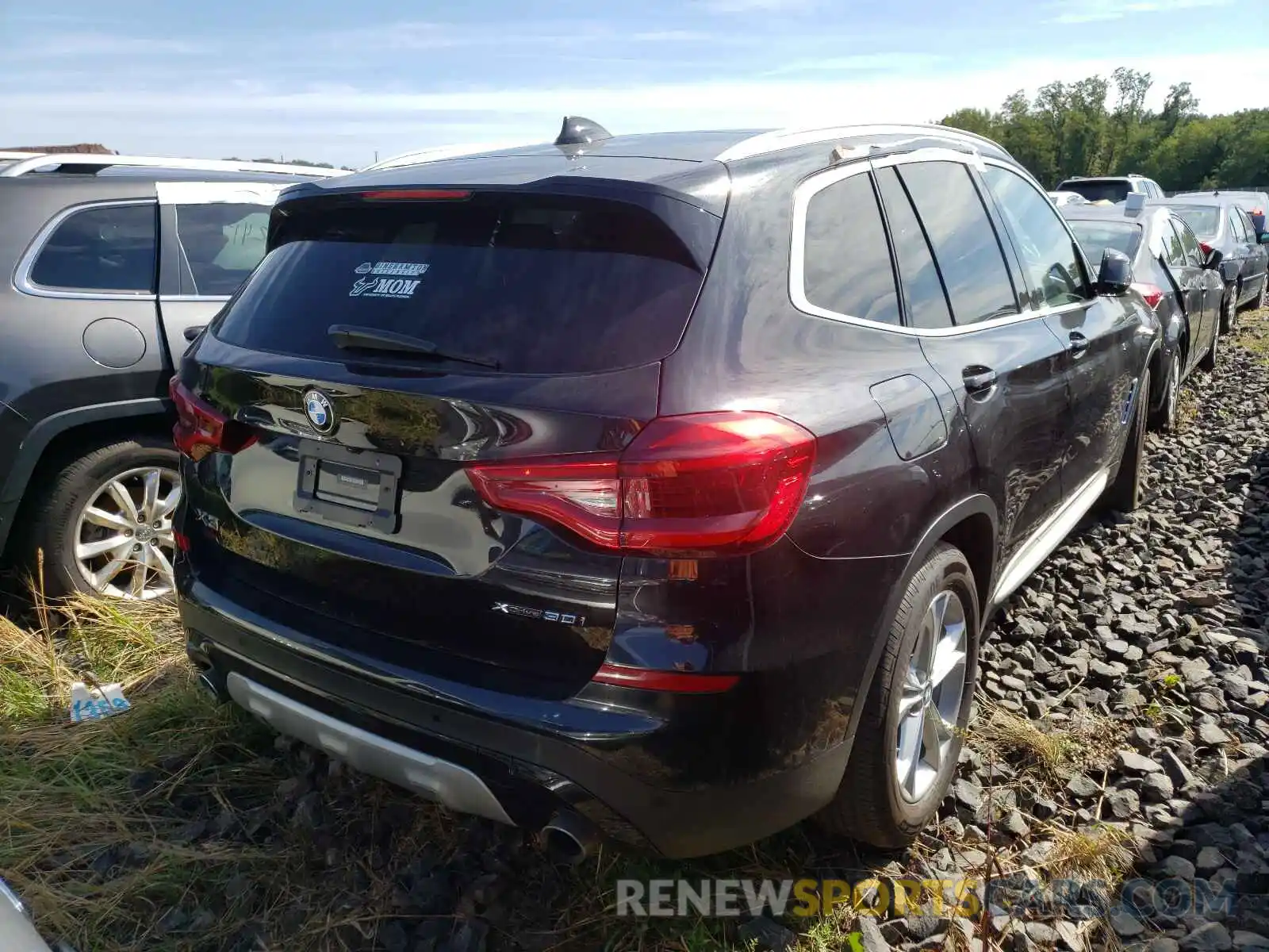 4 Photograph of a damaged car 5UXTY5C09M9E20762 BMW X3 2021