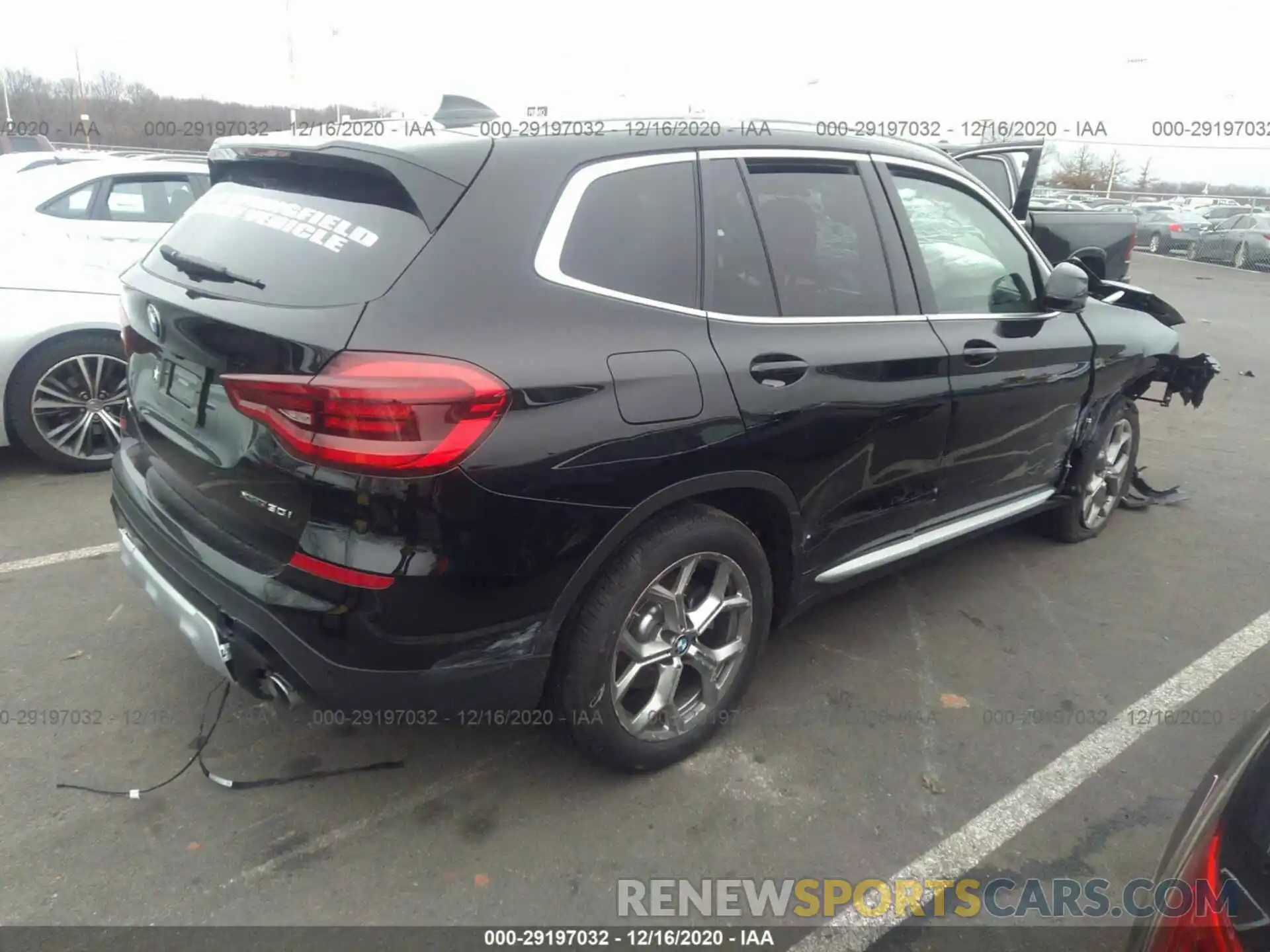 4 Фотография поврежденного автомобиля 5UXTY5C09M9E27923 BMW X3 2021