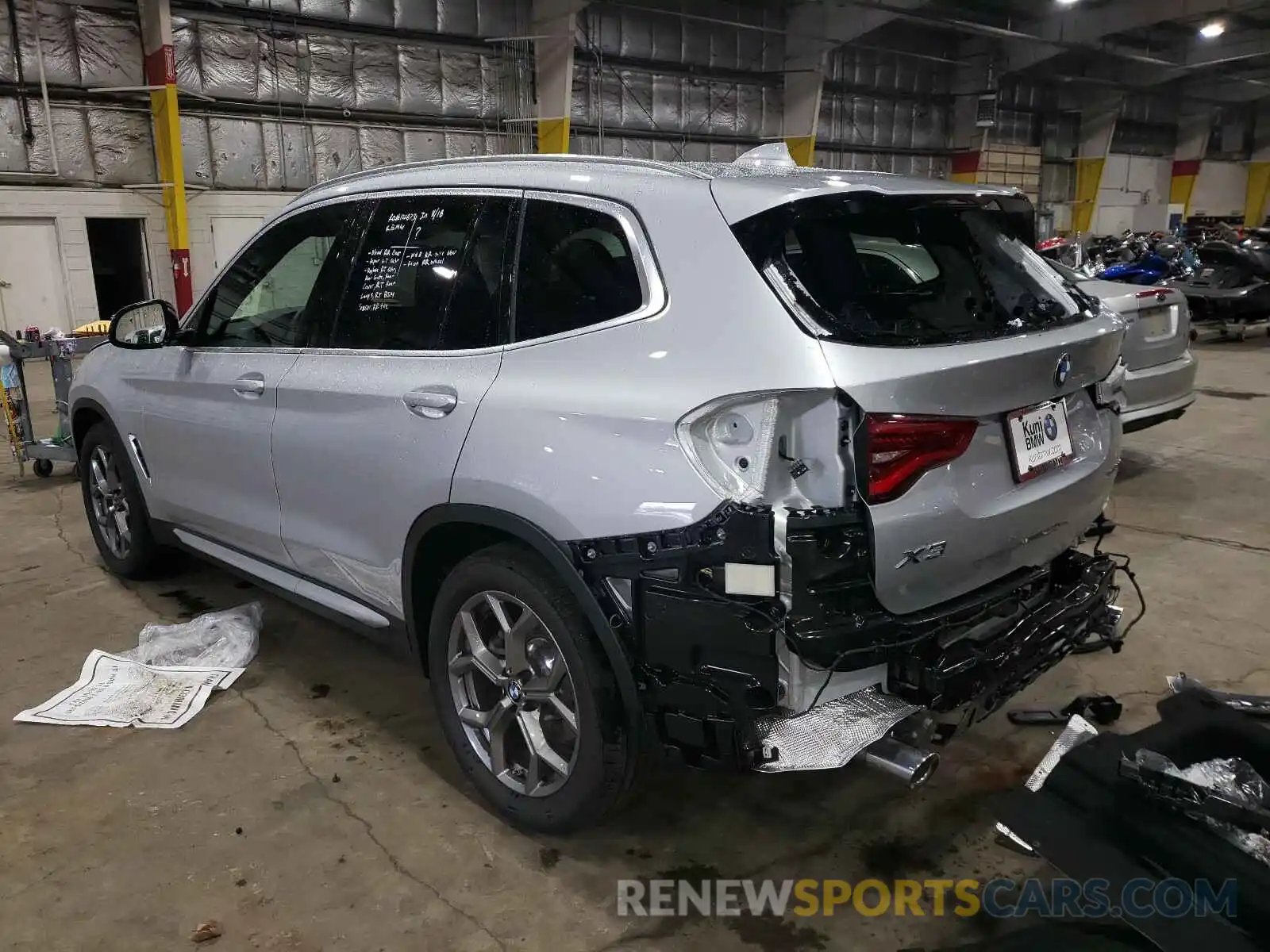 3 Photograph of a damaged car 5UXTY5C09M9E42700 BMW X3 2021