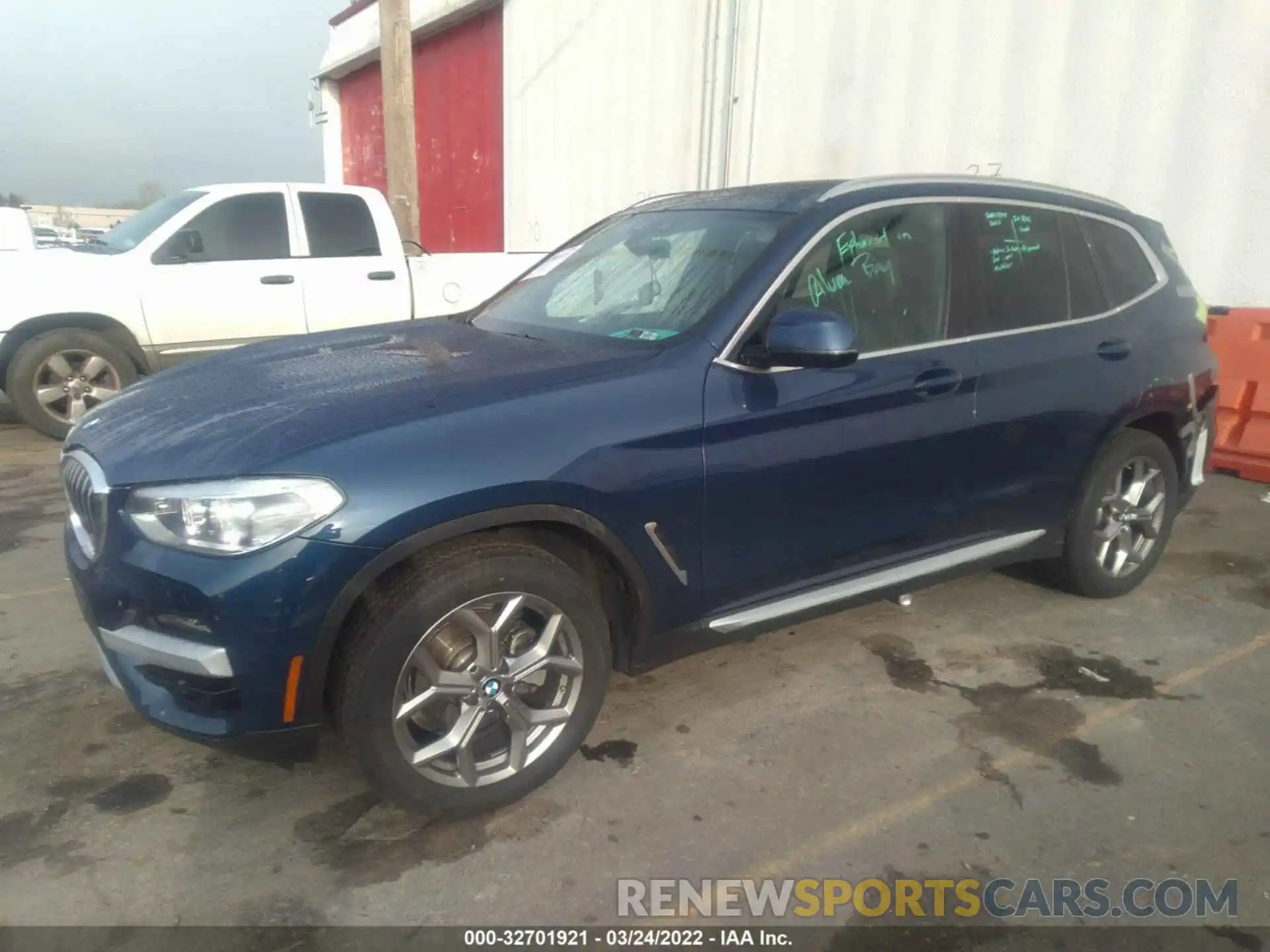 2 Photograph of a damaged car 5UXTY5C09M9E87264 BMW X3 2021