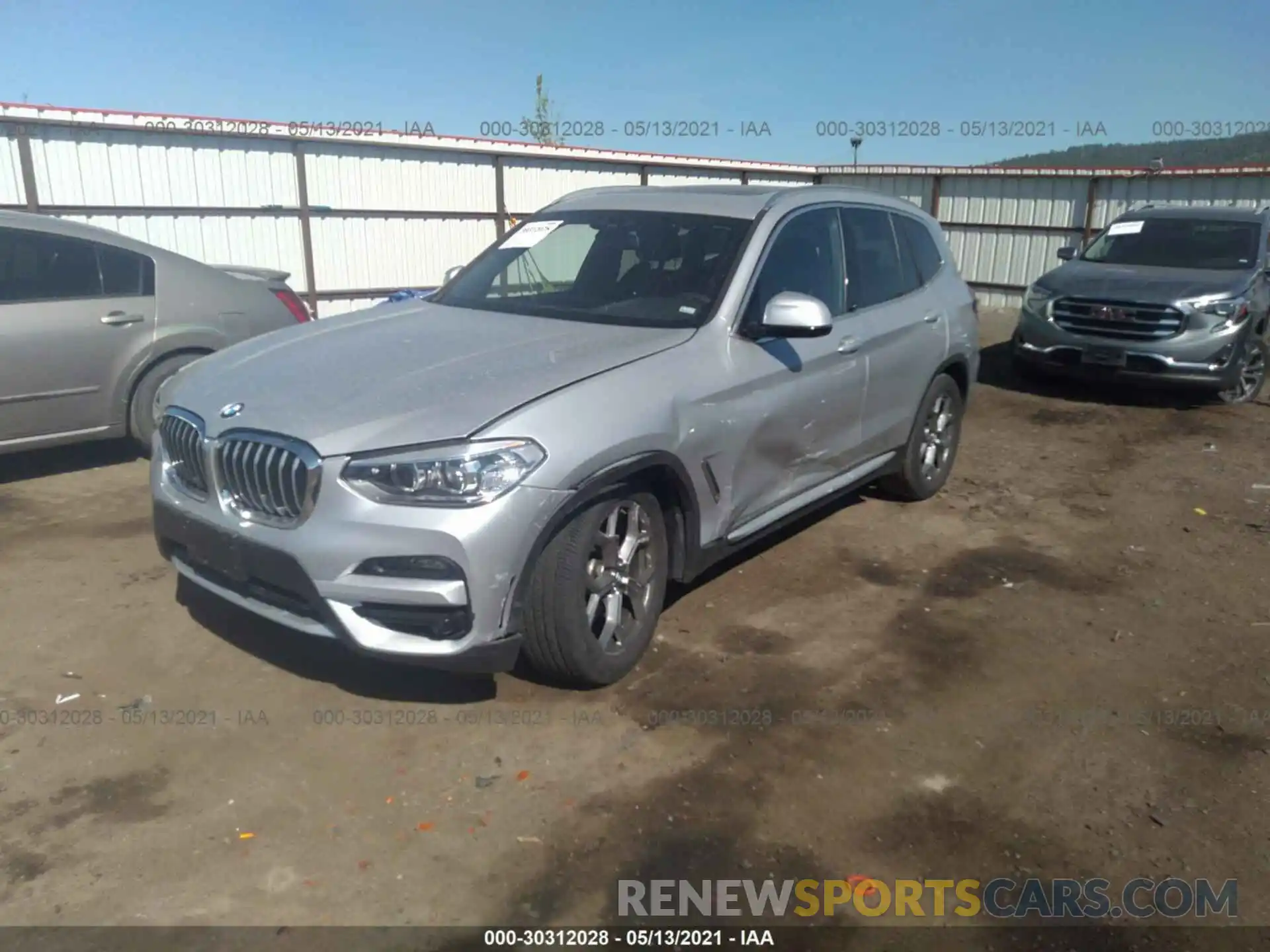 2 Фотография поврежденного автомобиля 5UXTY5C09M9F13359 BMW X3 2021