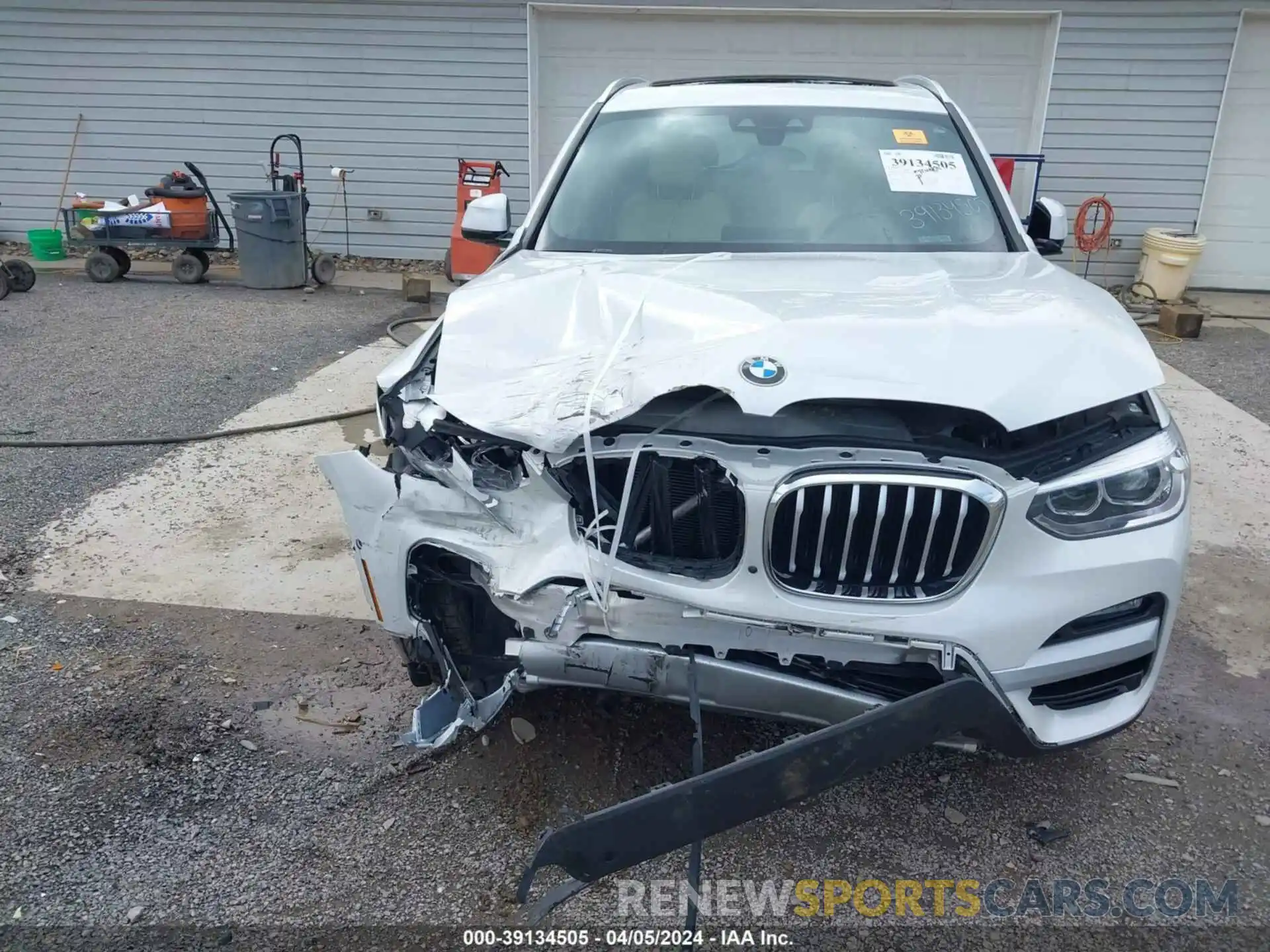 12 Photograph of a damaged car 5UXTY5C09M9F55837 BMW X3 2021