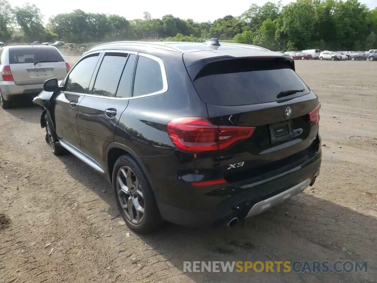 3 Photograph of a damaged car 5UXTY5C09M9F78499 BMW X3 2021