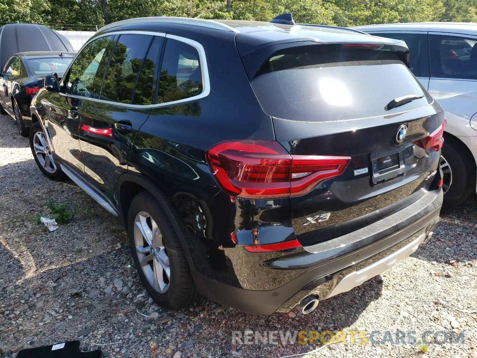 3 Photograph of a damaged car 5UXTY5C09M9H17756 BMW X3 2021