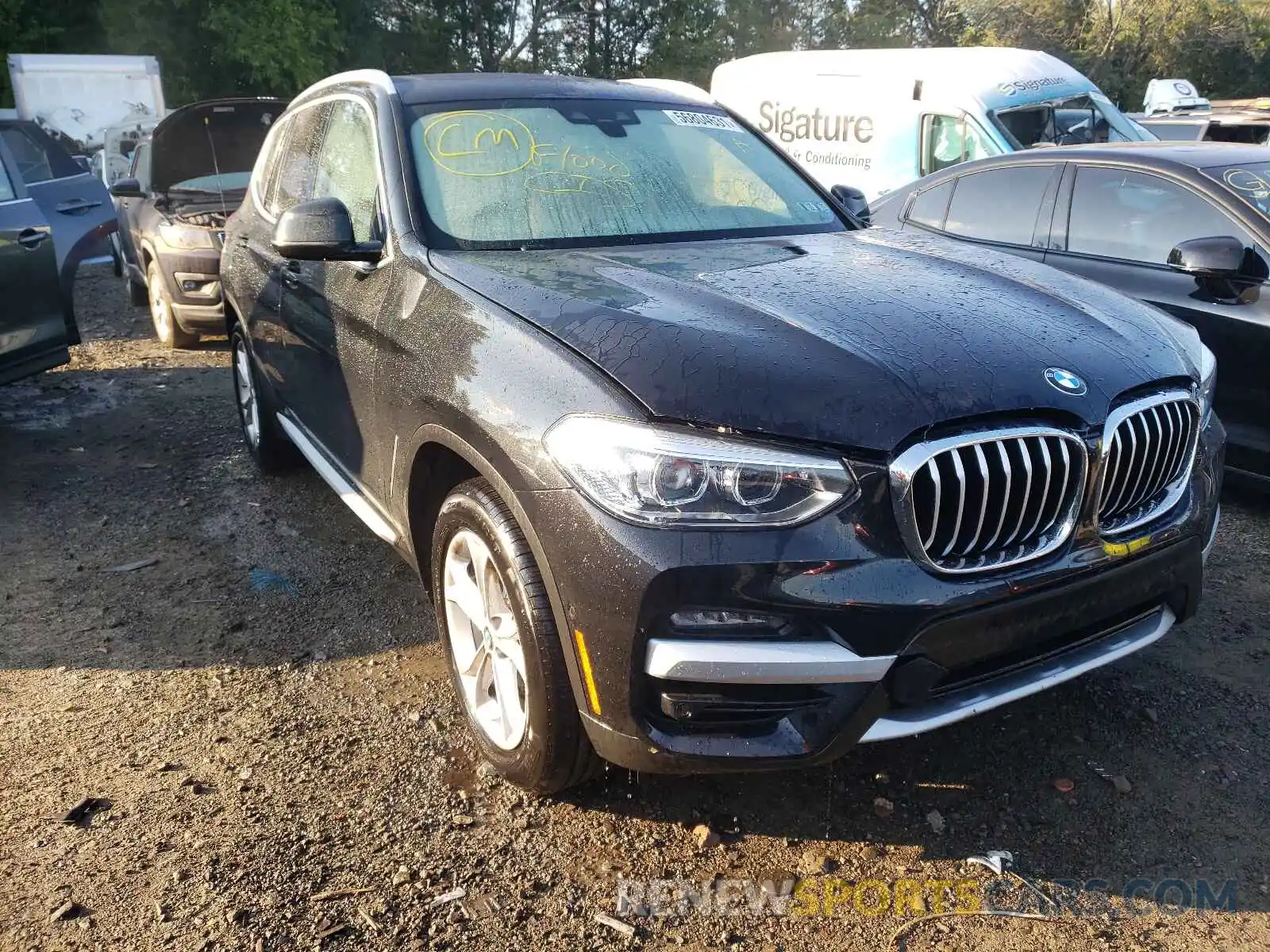 1 Photograph of a damaged car 5UXTY5C09M9H64771 BMW X3 2021