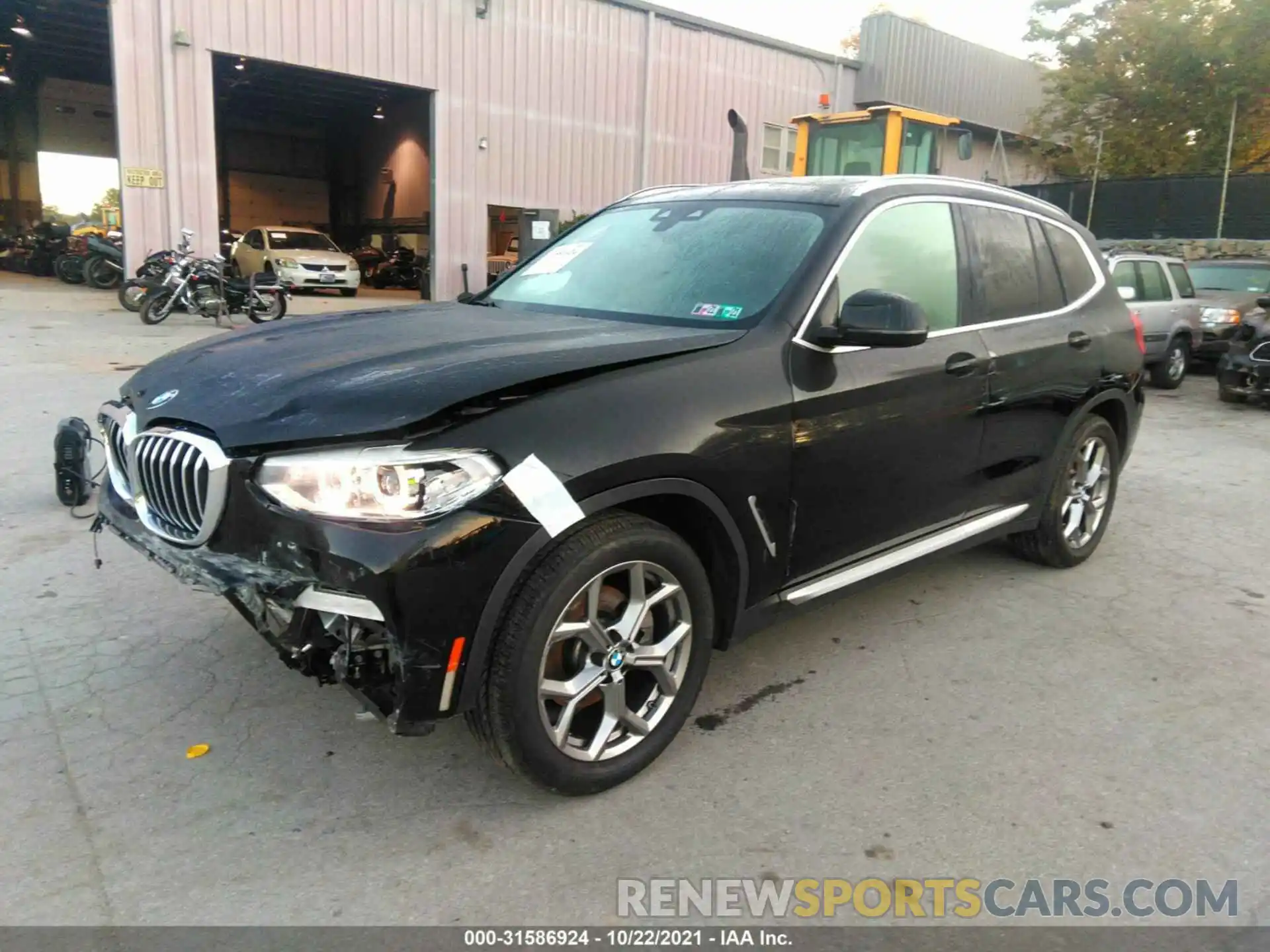 2 Фотография поврежденного автомобиля 5UXTY5C0XM9E37182 BMW X3 2021