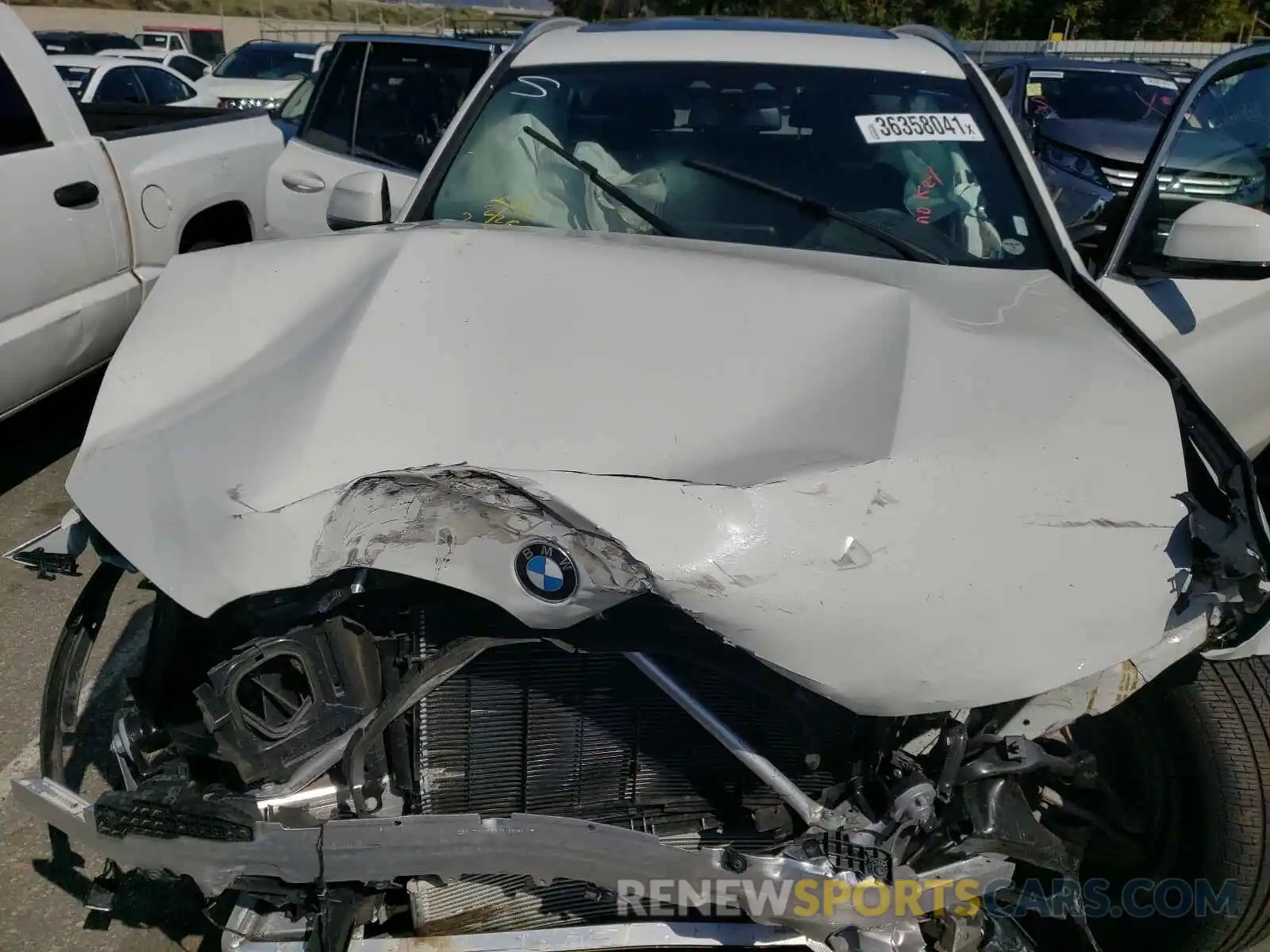 7 Фотография поврежденного автомобиля 5UXTY5C0XM9E37392 BMW X3 2021