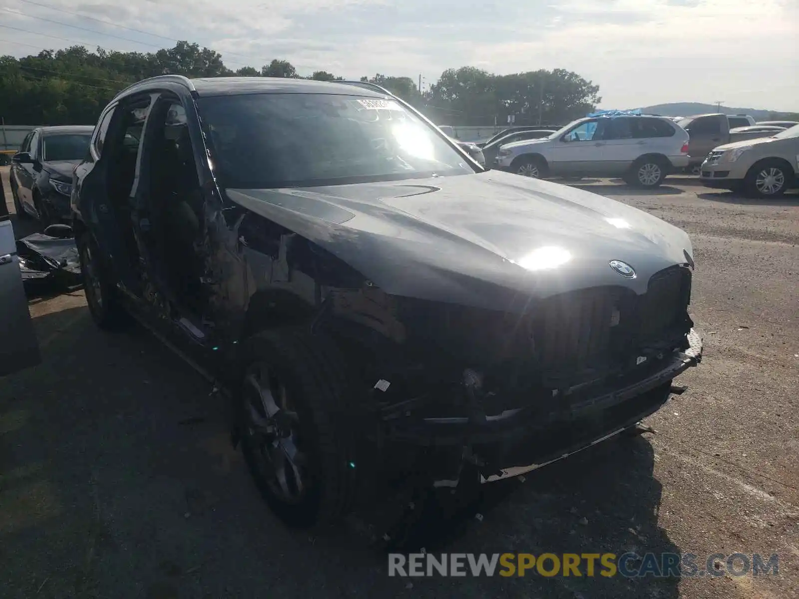 1 Photograph of a damaged car 5UXTY5C0XM9E45881 BMW X3 2021