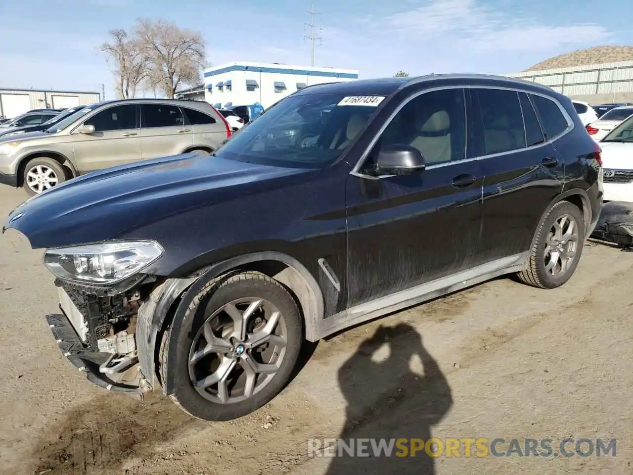 1 Фотография поврежденного автомобиля 5UXTY5C0XM9F82240 BMW X3 2021