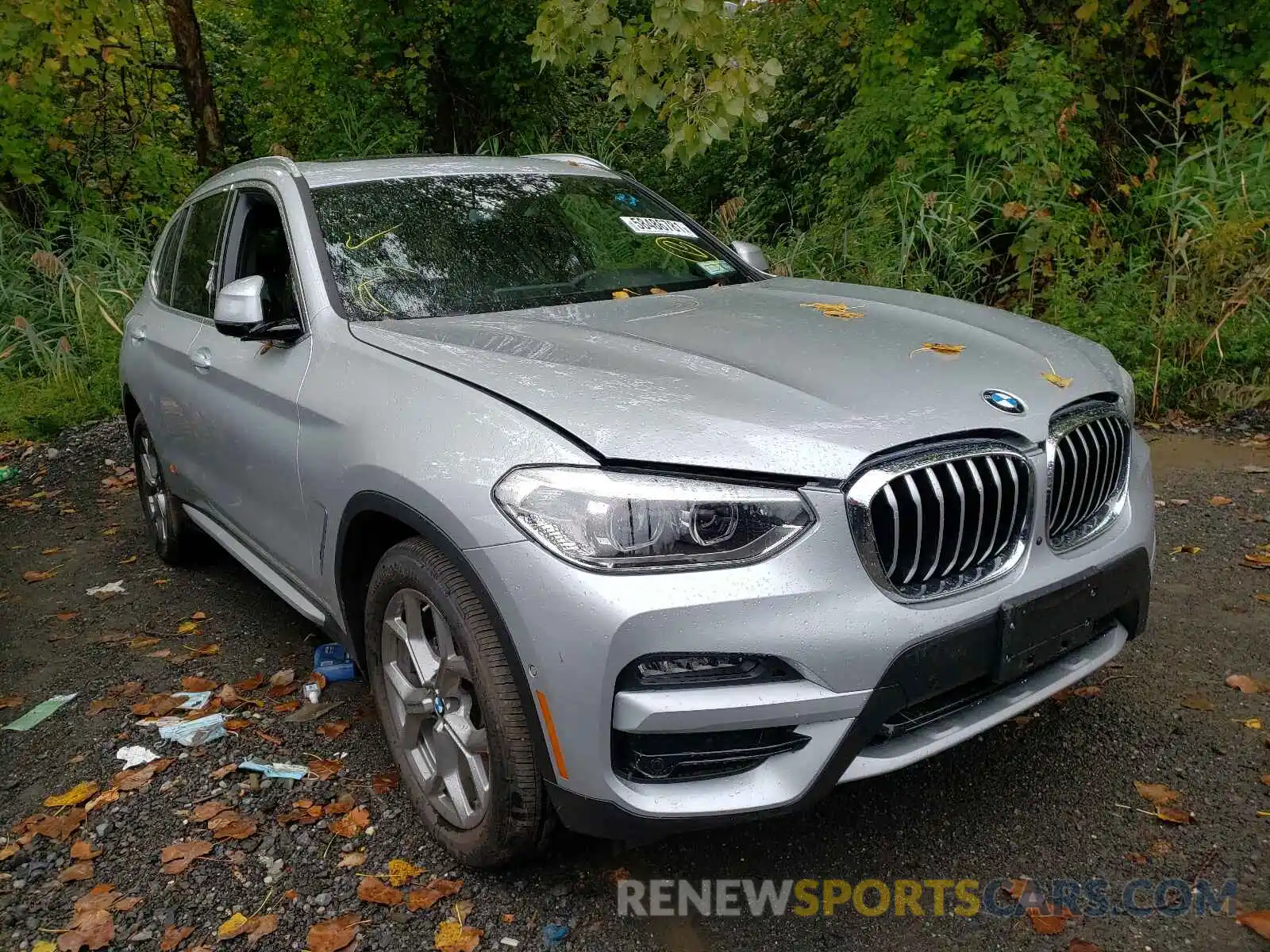 1 Photograph of a damaged car 5UXTY5C0XM9G62721 BMW X3 2021