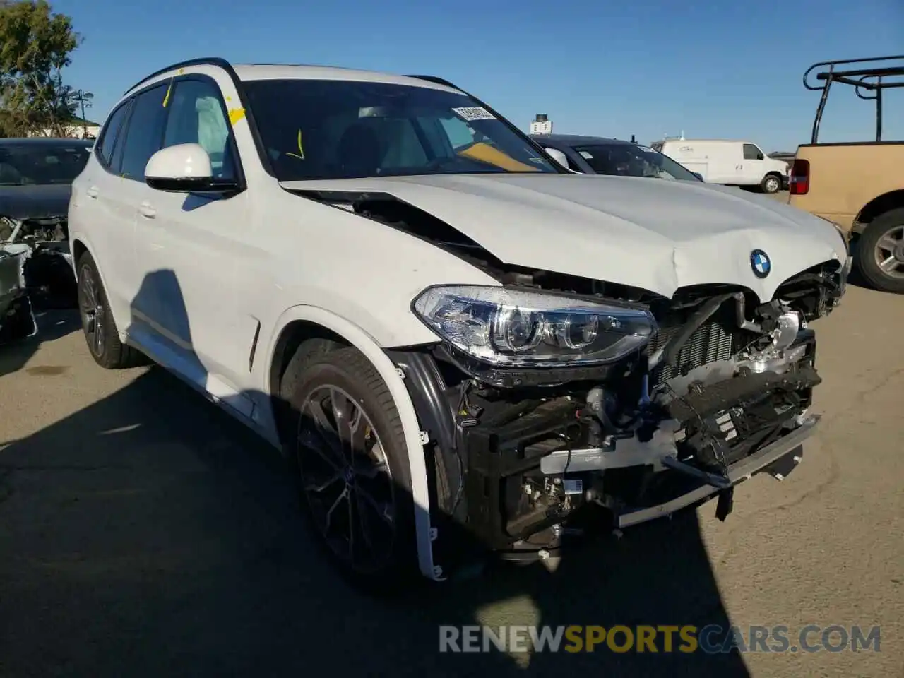 1 Photograph of a damaged car 5UXTY5C0XM9H06524 BMW X3 2021