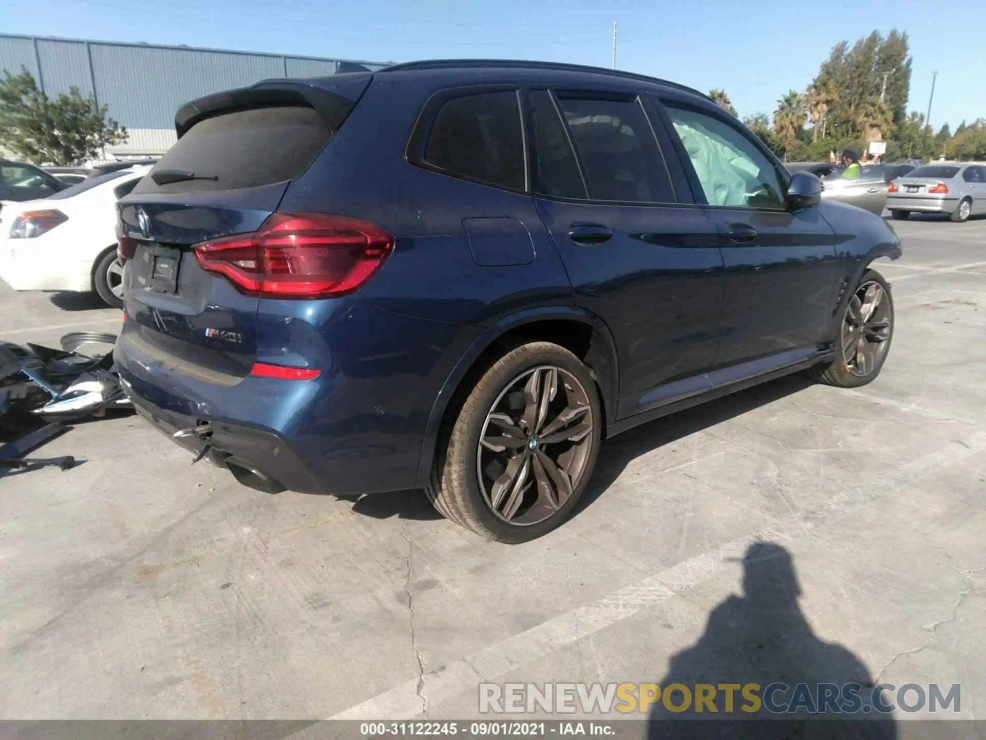 4 Фотография поврежденного автомобиля 5UXTY9C00M9G40427 BMW X3 2021