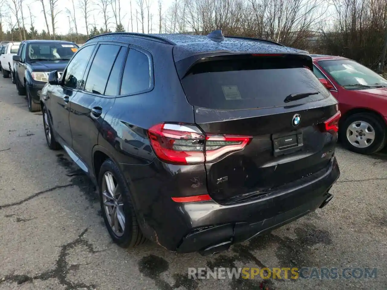 3 Photograph of a damaged car 5UXTY9C03M9E78163 BMW X3 2021