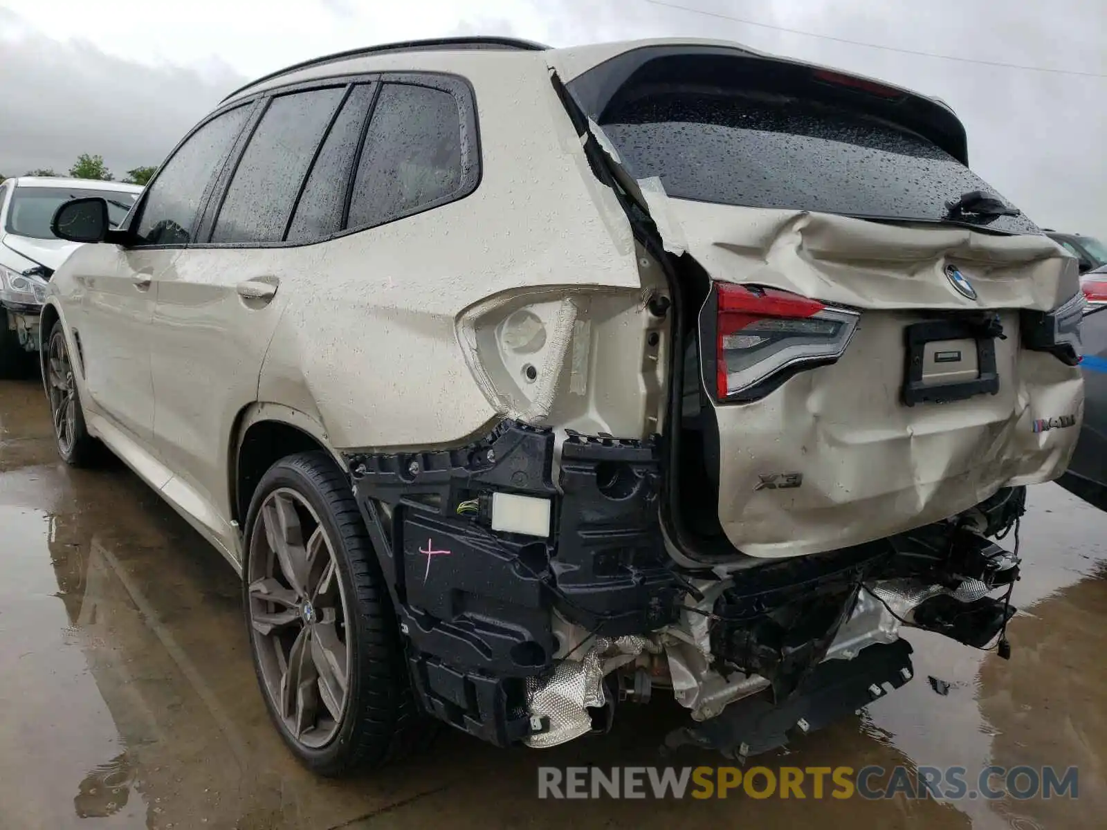 3 Photograph of a damaged car 5UXTY9C04M9F37270 BMW X3 2021