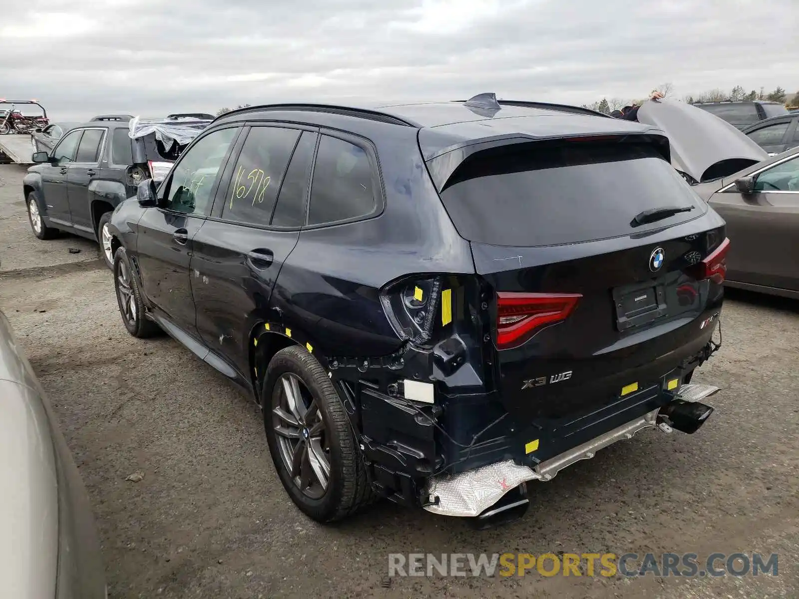 3 Photograph of a damaged car 5UXTY9C05M9D75505 BMW X3 2021