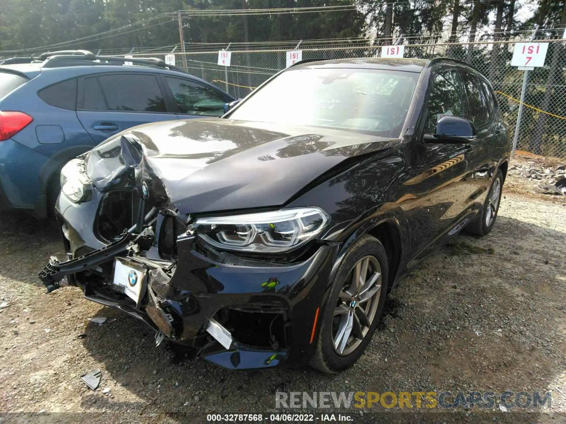 2 Photograph of a damaged car 5UXTY9C05M9E77550 BMW X3 2021