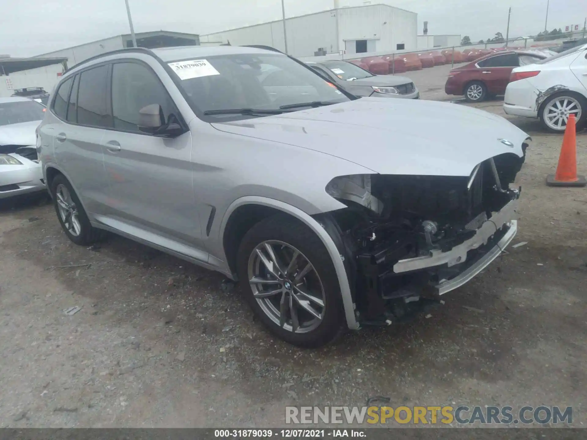 1 Photograph of a damaged car 5UXTY9C05M9G42223 BMW X3 2021