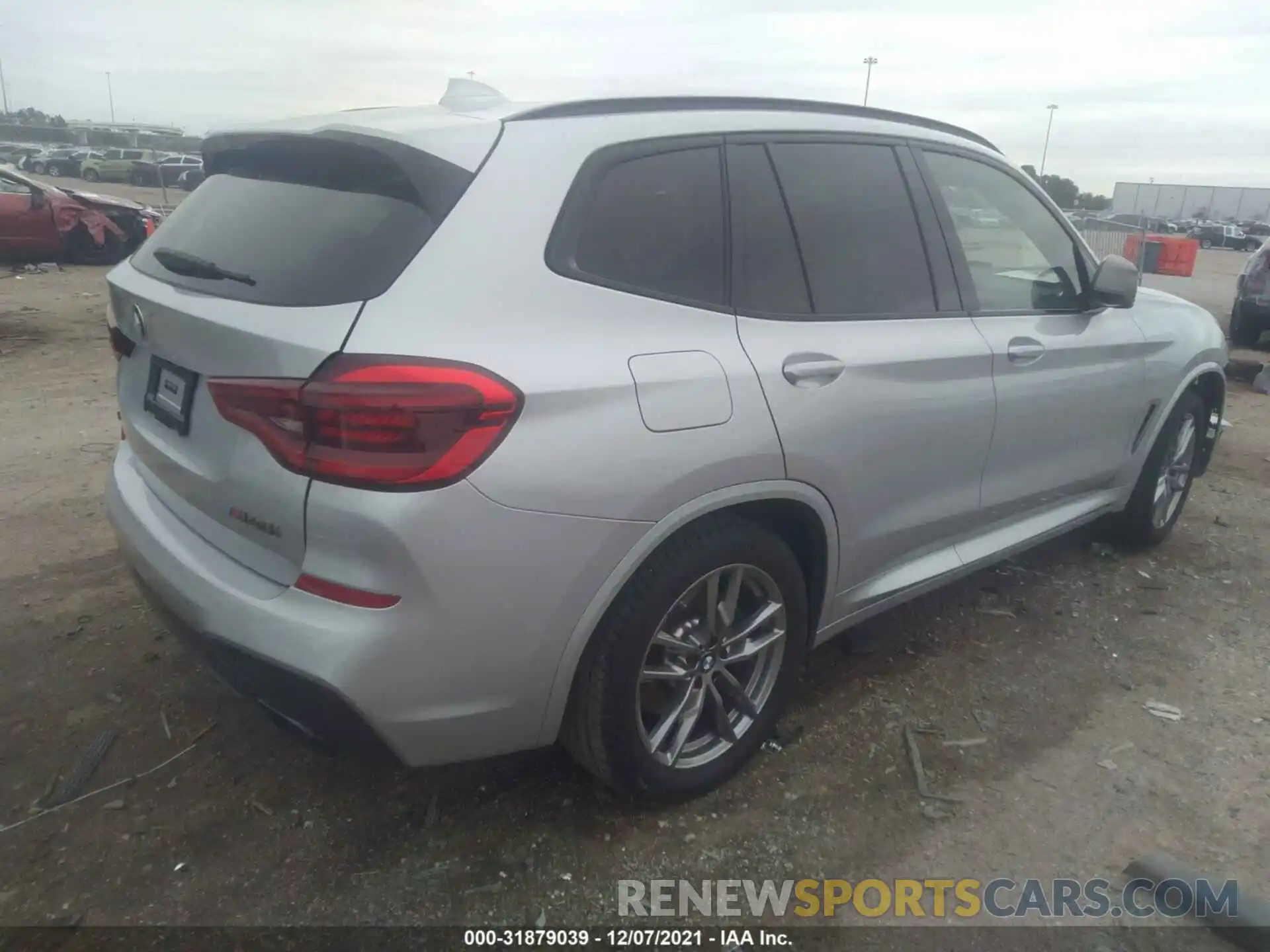 4 Фотография поврежденного автомобиля 5UXTY9C05M9G42223 BMW X3 2021