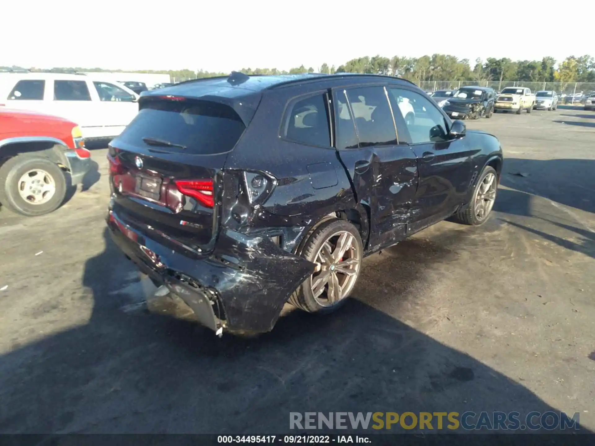 4 Photograph of a damaged car 5UXTY9C06M9E54519 BMW X3 2021